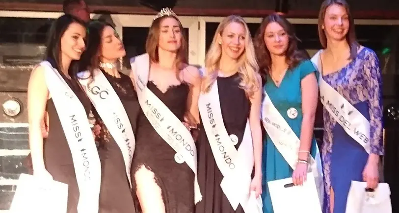 Miss Mondo: al Max è stata incoronata la 21enne De Nando