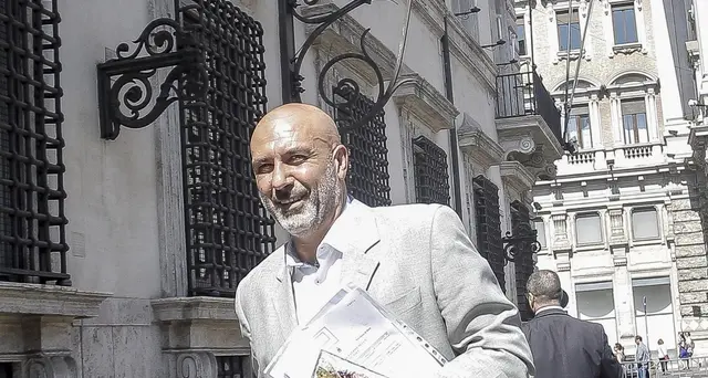 Pirozzi indagato per crollo ad Amatrice