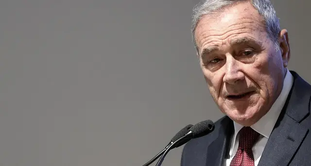 Grasso, futuro è abolizione del contante