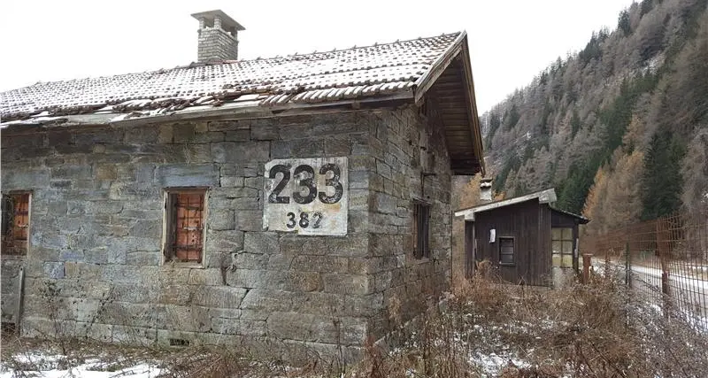 Sotto tutela casa cantoniera a Chienes e posto di guardia al Brennero
