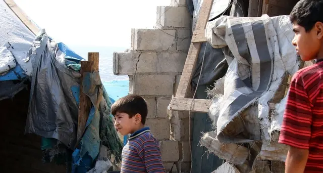 Ankara, filo-Assad non difendano curdi