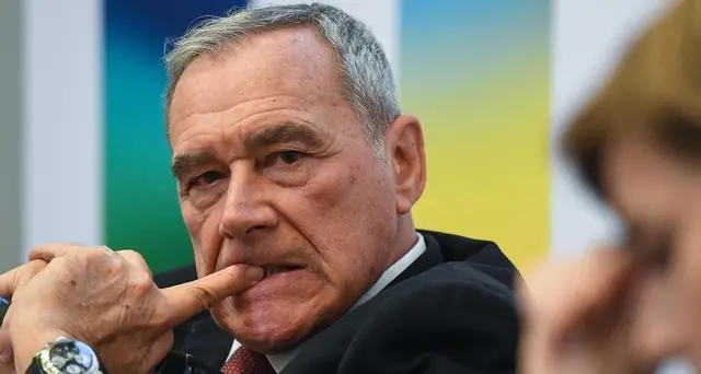 Grasso, sciogliere formazioni fasciste