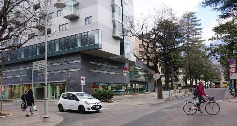 Lavori sul Corso: proteste per gli accessi alle scuole