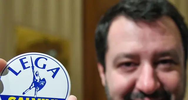 Salvini, non voglio profughi m5s