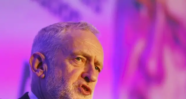 Corbyn spia? Mea culpa deputato Tory