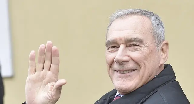 Grasso, Pd e Berlusconi lavorano insieme
