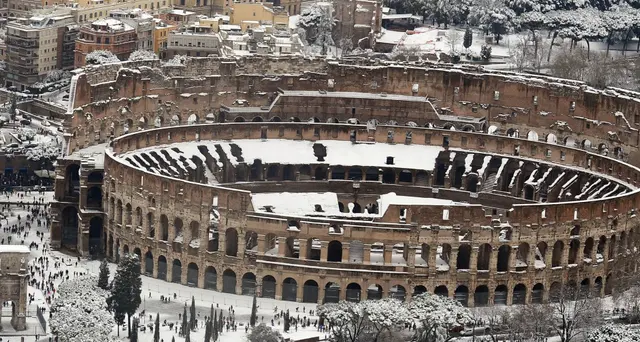 Roma, disagi a Termini. Chiusi monumenti