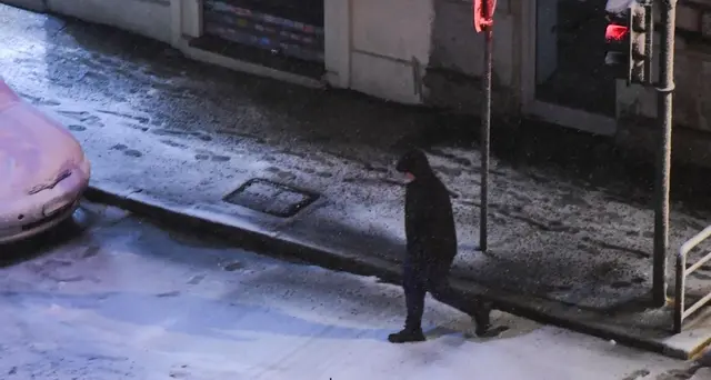 Maltempo, Roma si sveglia sotto la neve