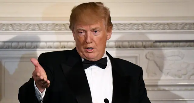 Trump, sarei entrato anche senza armi