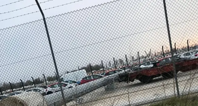 Venezia, altro crollo, cade torre faro