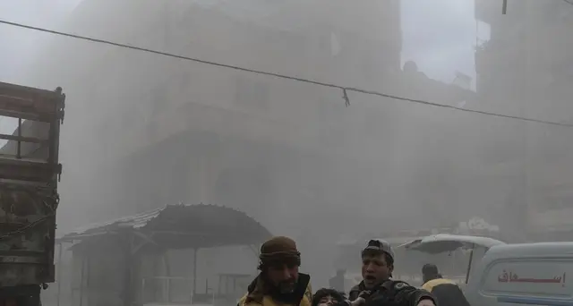 Mosca, bombe miliziani bloccano Ghuta