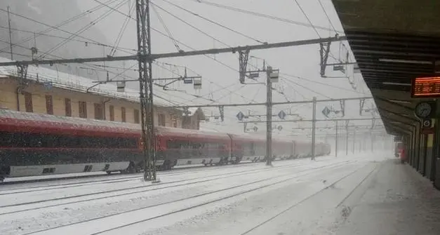 Brennero, migranti con sintomi di ipotermia su treno merci