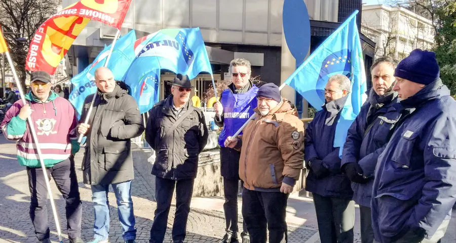 Sad, lasciano in 100 Settimo sciopero contro la dirigenza