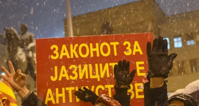 Macedonia: proteste contro cambio nome