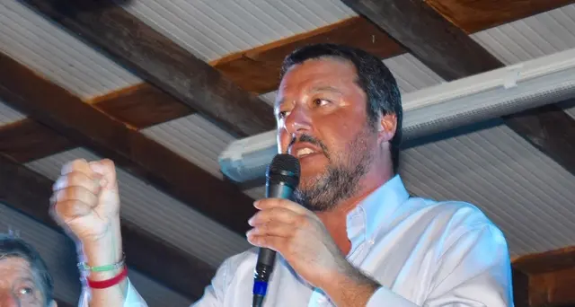 Salvini, valutiamo ritorno alla leva