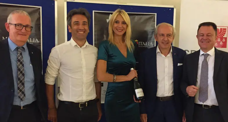 Miss Italia torna in piazza Duomo con Alice Arlanch