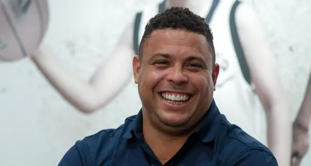 Polmonite, brasiliano Ronaldo ricoverato
