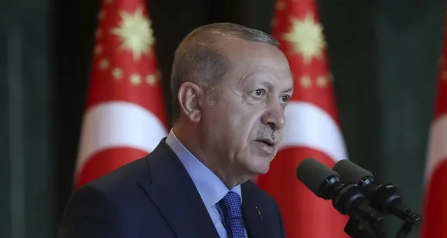 Turchia, indagine su 346 account social