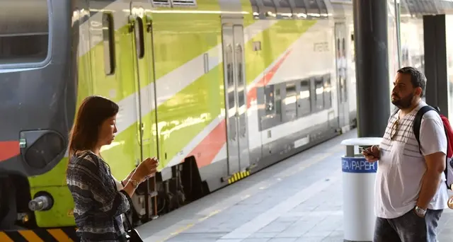 Madre Ariano, insulti guidati contro lui