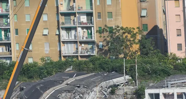 Scricchiola moncone, stop recupero beni
