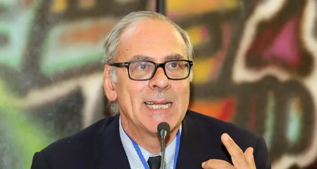 Migranti, presidente Aifa si dimette
