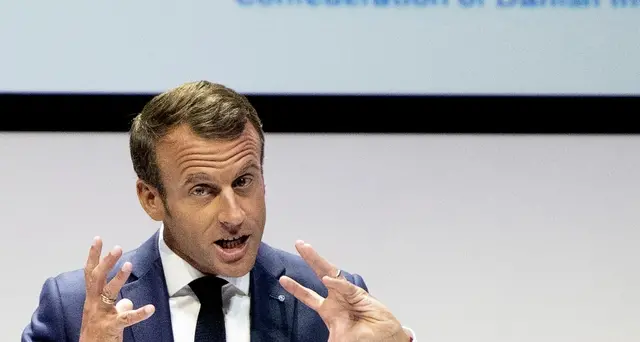 Macron, io contro Orban-Salvini? Giusto