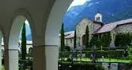 Cimitero, arcata all’asta Spesi oltre 15mila euro