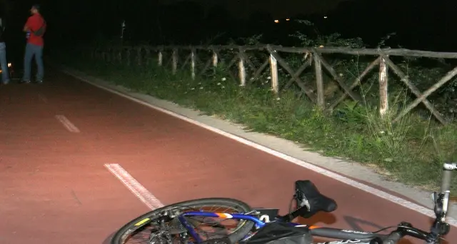 Investe uomo accusato di stupro moglie