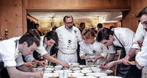 \"Cook the Mountain\", Niederkofler esalta i prodotti della tradizione alpina