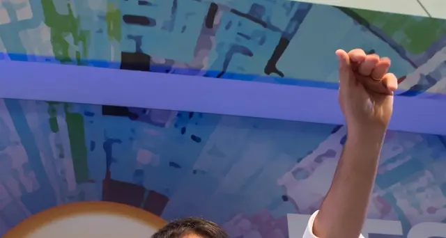 Renzi, io colpito da fuoco amico