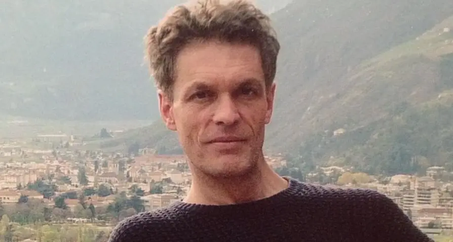 Bidello morto nella palestra della scuola, aperta l'inchiesta