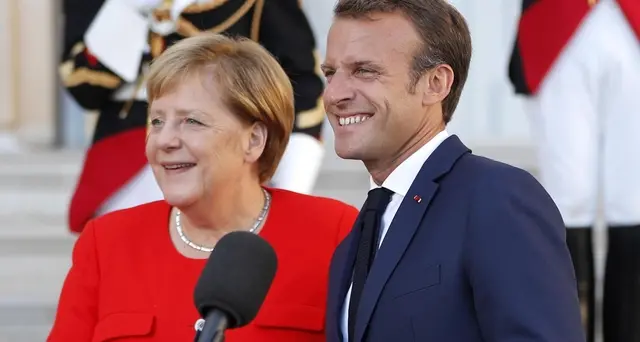 Macron a Merkel, prepariamo il futuro