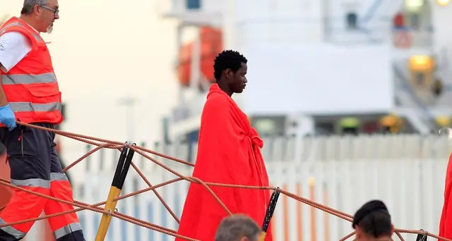 Oltre 300 migranti salvati da Spagna