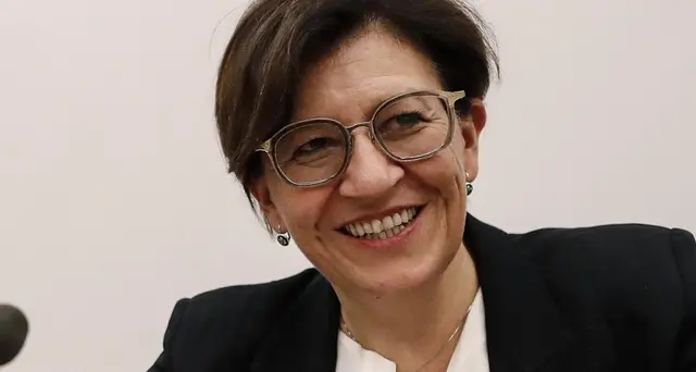 Trenta incontra marò, Paese sia unito