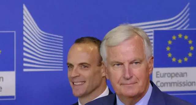 Barnier, 'accordo Brexit entro 2 mesi'