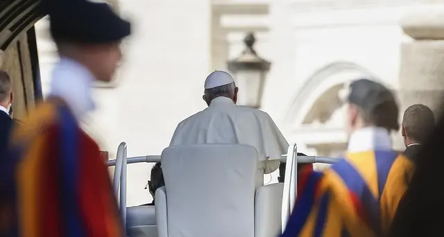 Papa convoca presidenti vescovi su abusi