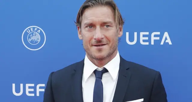 Libro Totti al Colosseo il 27