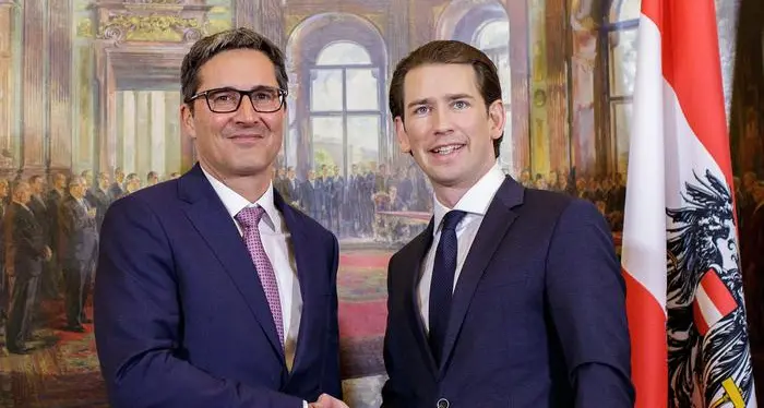Kurz conferma da Bolzano: «Sul doppio passaporto stretta collaborazione con Roma»