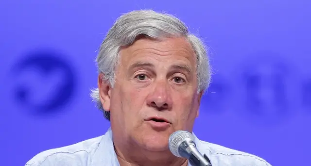 Tajani, linguaggio Moscovici non consono