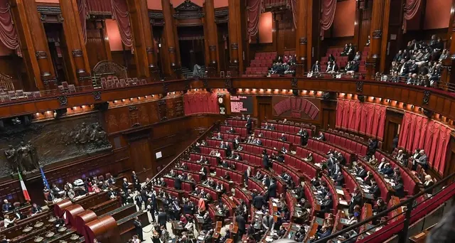 Alla Camera proposta taglio pensioni oro