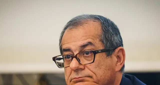 D'Uva, no \"dossier Tria\", ma apprensione