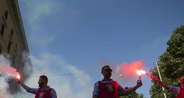 Aggressione corteo antirazzista,2 feriti