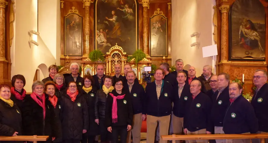 Messa cantata, è la volta del coro «Cima Bianca»