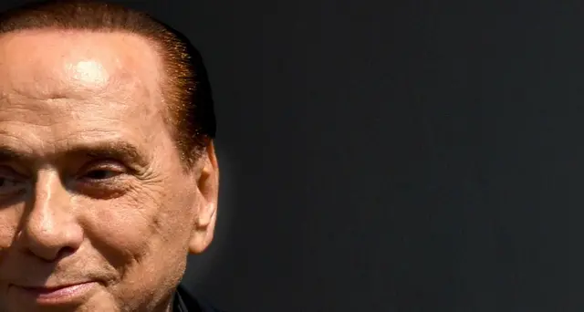 Berlusconi, in democrazia Casalino fuori