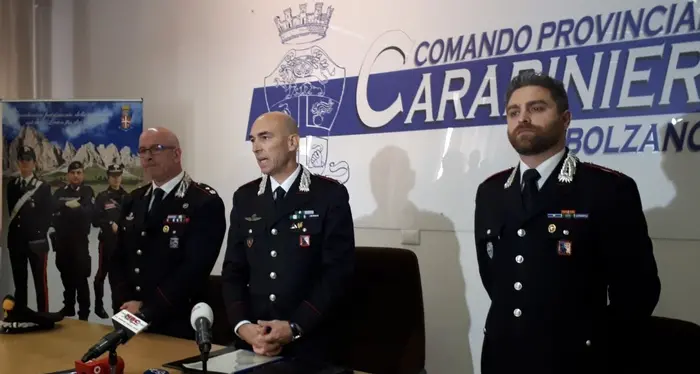 Colonnello Carenza, Bolzano molto sicura