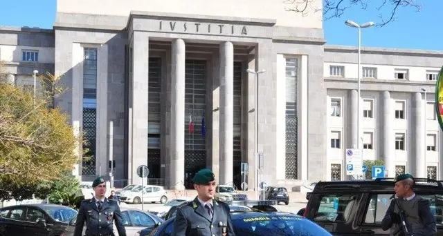 Bancarotta, sequestro beni per 6 milioni