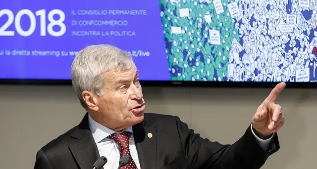 Confcommercio,Pil rallenta,in 2018 +1,1%