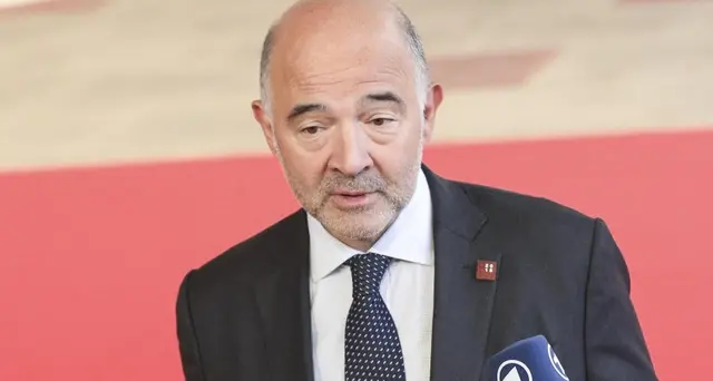Moscovici, paese indebitato più povero