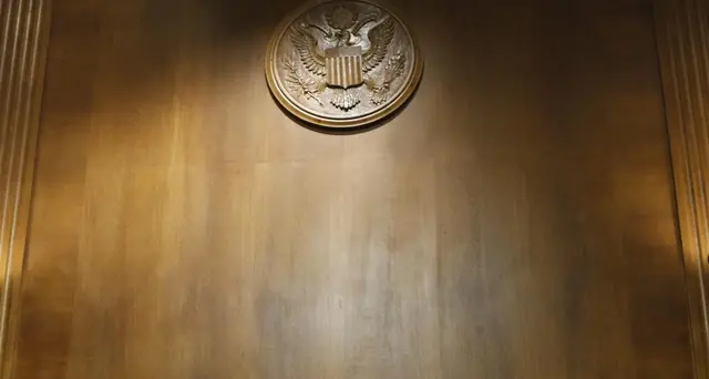 Kavanaugh, sì commissione, ora al Senato