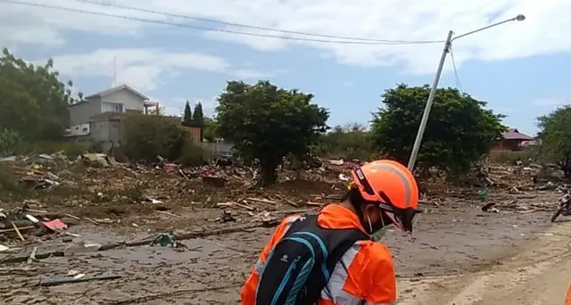 Tsunami in Indonesia, almeno 384 vittime